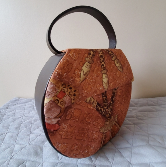 Pineda Covalin Silk & Leather Round  Unique Handbag - Picture 2 of 9